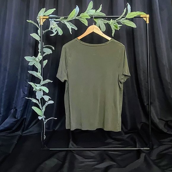 A New Day Tee - Picture 2 of 6